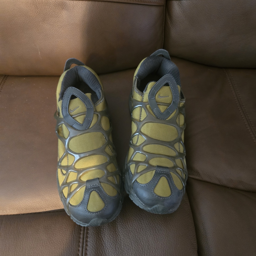 Nike Olive and Black Athletic Shoes
